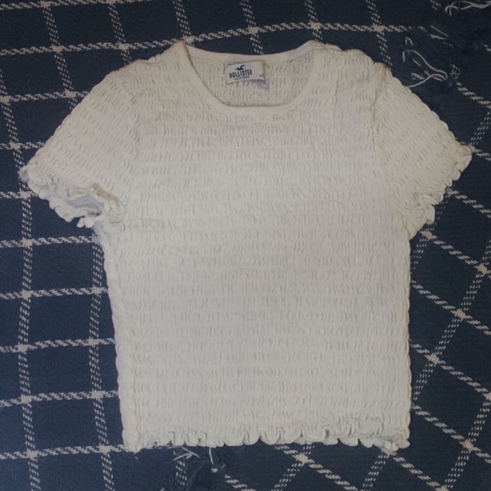 Hollister White Ruffled Crop Top